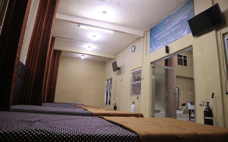 Banyak Warga Terpapar Covid-19, Kantor Desa Kertamulya Padalarang Disulap Jadi Ruang Isolasi