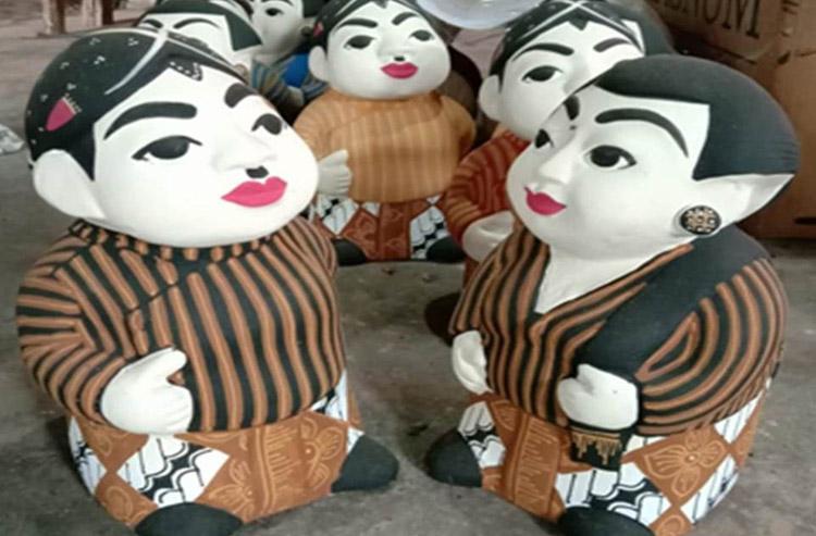 Desain dan Warnanya Ikuti Selera Pasar, Celengan Tradisional Tetap Eksis