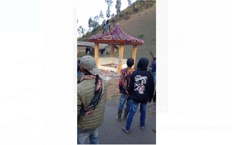 Kecewa Upacara Adat Ditiadakan karena PPKM, Warga Lumajang Rusak Bangunan Desa
