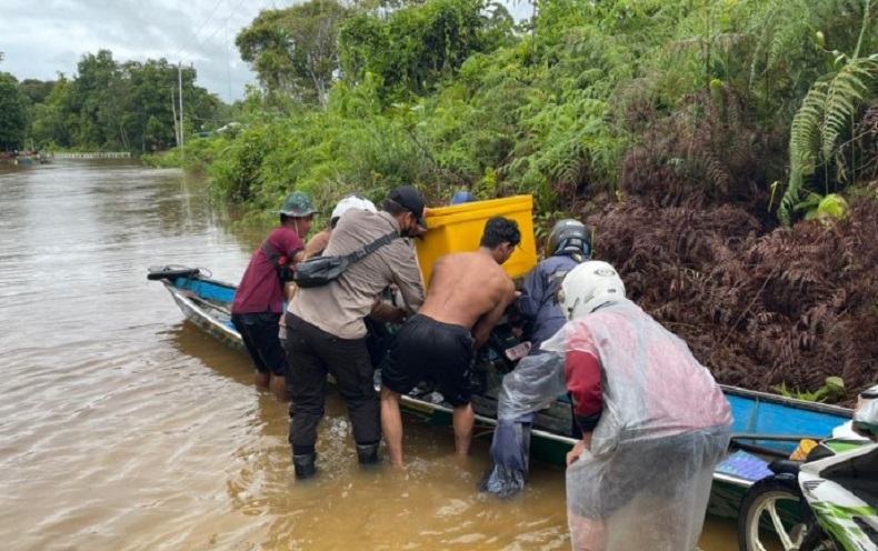 Banjir Kapuas Hulu Meluas Rendam Belasan Desa di 6 Kecamatan 