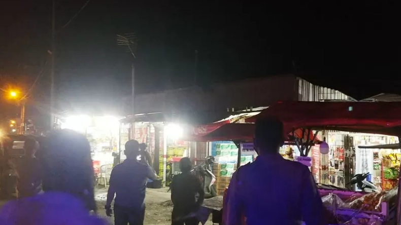 Masih Buka Toko meski Lewat Pukul 20.00, Pedagang Diangkut ke Polresta Padang 