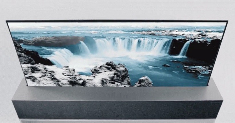 LG Mulai Jual TV Gulung, Harganya Capai Rp1,4 Miliar