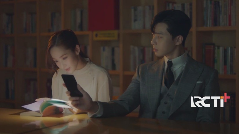 What’s Wrong With Secretary Kim, Sang Bos Berikan Pujian untuk Sekretarisnya  