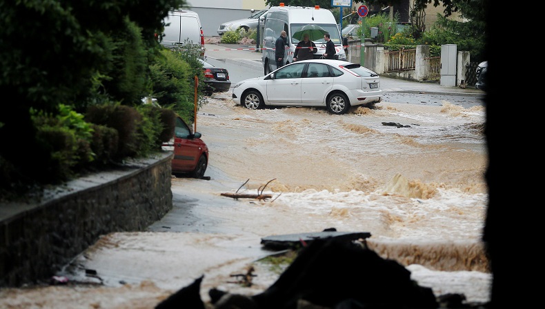 Banjir Terjang Jerman Tewaskan Petugas Damkar, 2 Hilang