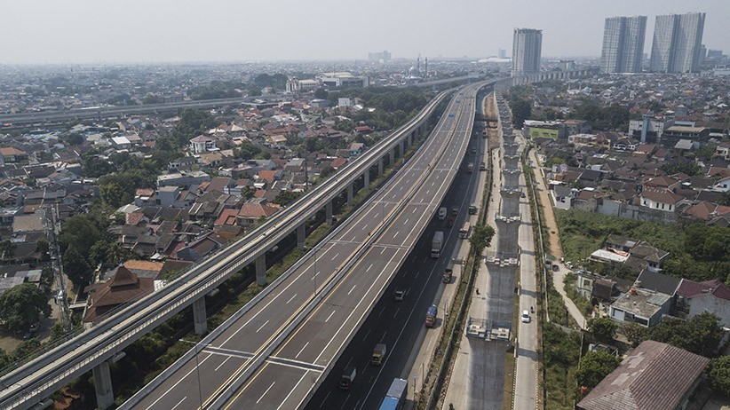 Contra Flow Akan Diberlakukan Cegah Penumpukan Kendaraan di Tol Layang MBZ