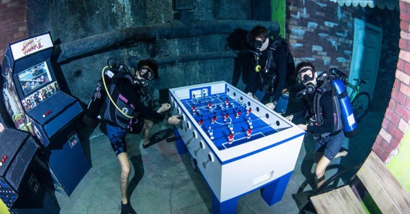 Mengintip Kolam Renang Terdalam di Dunia, Indah Terdapat Kota Bawah Air