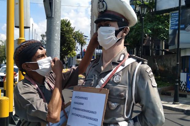  Aksi Unik Aktivis di Yogya Ajak Masyarakat Patuhi Protokol Kesehatan