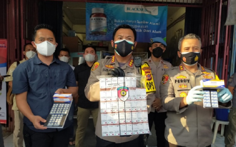 Pemilik Apotek di Bogor Jadi Tersangka, Jual Obat Covid-19 di Atas HET