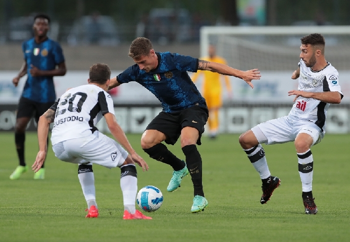 Prediksi Inter Milan Vs Genoa: Gengsi Sang Juara Bertahan