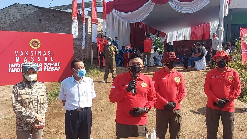 BIN Gelar Vaksinasi Door to Door, Sasar Warga Pelosok Desa di Ngamprah KBB 