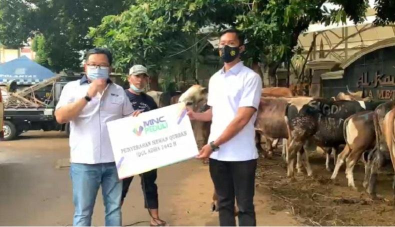 MNC Peduli Salurkan Hewan Kurban ke Polda Metro Jaya