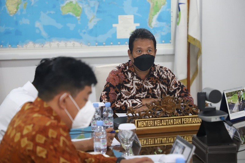  Menteri Kelautan dan Perikanan Ajak Pemerintah Vietnam Perangi Penyelundupan Benih Lobster 