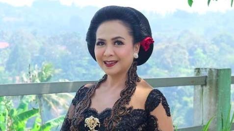 Apa Kabar Sundari Soekotjo, Penyanyi Keroncong Tercantik Era 1980-an   