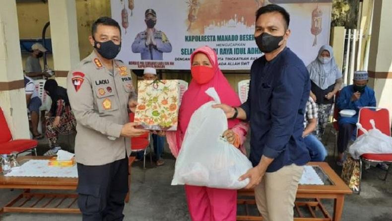 Polresta Manado Sembelih 4 Hewan Kurban, Daging Dibagikan ke Panti Asuhan
