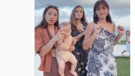 Jessica Iskandar Goyang Seksi Bareng Geng Mama Muda, Netizen: Charlie Angel Indonesia