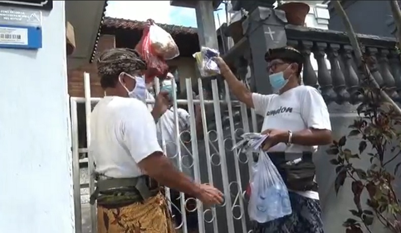 Ribuan Warga Denpasar Isoman, Pemkot Salurkan 6.264 Paket Sembako