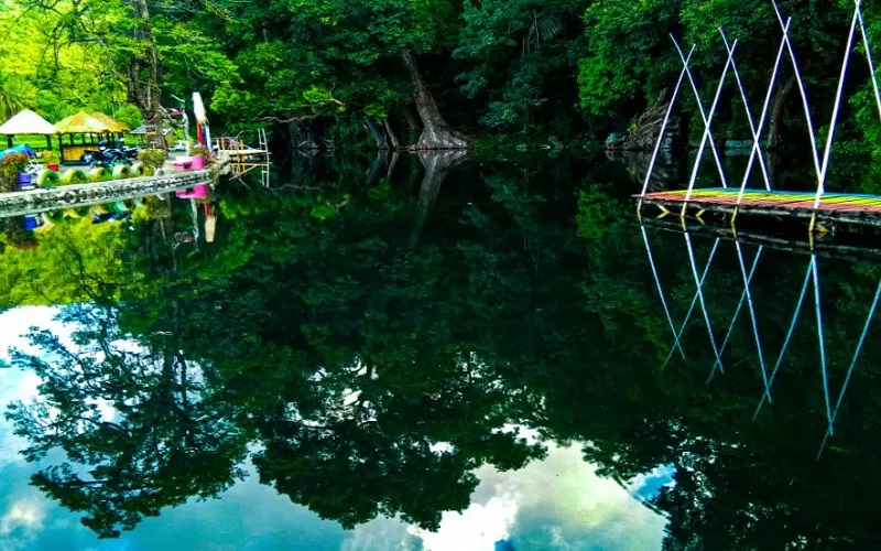  Pemda Harus Terapkan Aplikasi PeduliLindungi di Destinasi Wisata 