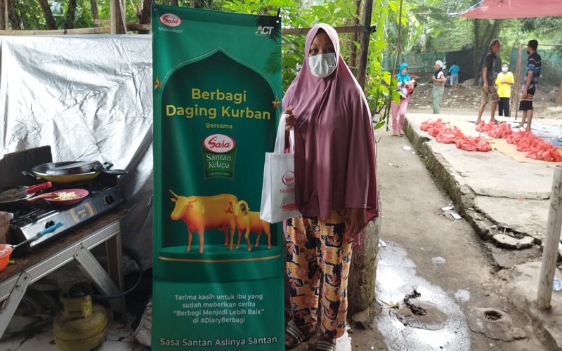 Sasa Santan Mengajak Masyarakat untuk Berbagi Menjadi Lebih Baik