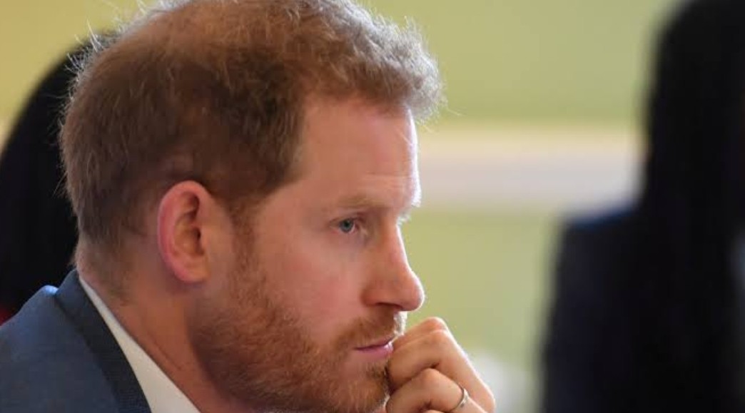 Pangeran Harry Akan Rilis Buku Suka Duka Jadi Keluarga Kerajaan