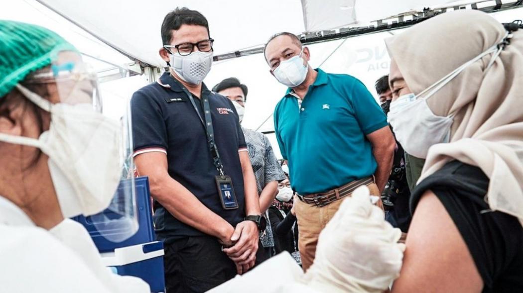 Menparekraf Sandiaga Uno Gandeng Tokoh Masyarakat Percepat Vaksinasi Covid-19 untuk Pelaku Parekraf 
