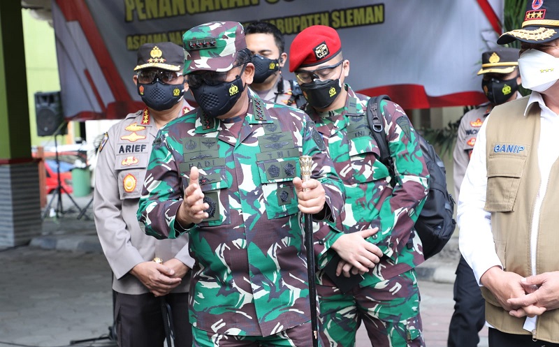 Tinjau Asrama Haji Sleman, Panglima TNI: Isoter Upaya Pemerintah Tangani Pasien Covid-19