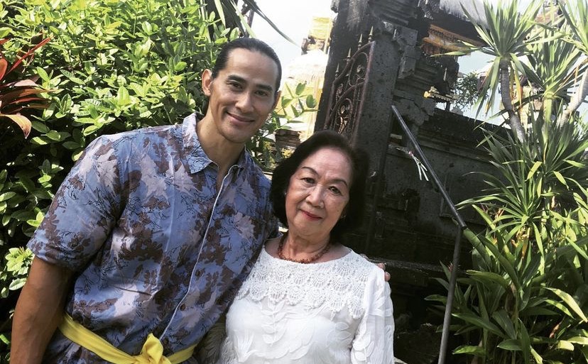 Ibunda Ade Rai Meninggal Dunia, Chicco Jerikho dan Baim Wong Ikut Berduka   