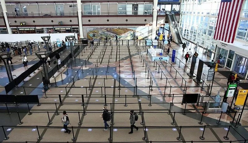 Kasus Varian Delta Meningkat, AS Pertahankan Pembatasan Perjalanan terhadap Inggris, UE, India hingga China