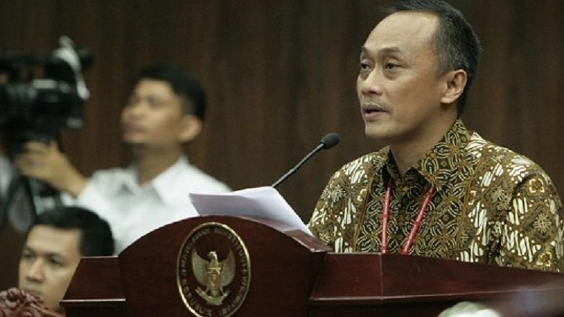 Sertifikat Vaksin Jokowi Beredar di Medsos, Dirjen Dukcapil : Akses Pedulilindungi Jangan Hanya Pakai NIK