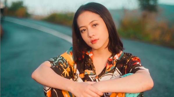 Viral Video Ciuman dengan Niko Al Hakim di Medsos, Begini Tanggapan Adhisty Zara