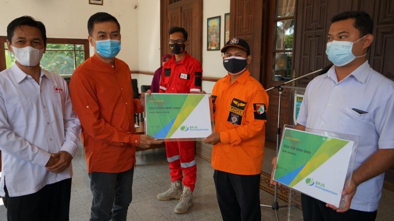 Ratusan Relawan Covid-19 Salatiga Dapat Fasilitas Jaminan Kecelakaan dan Kematian