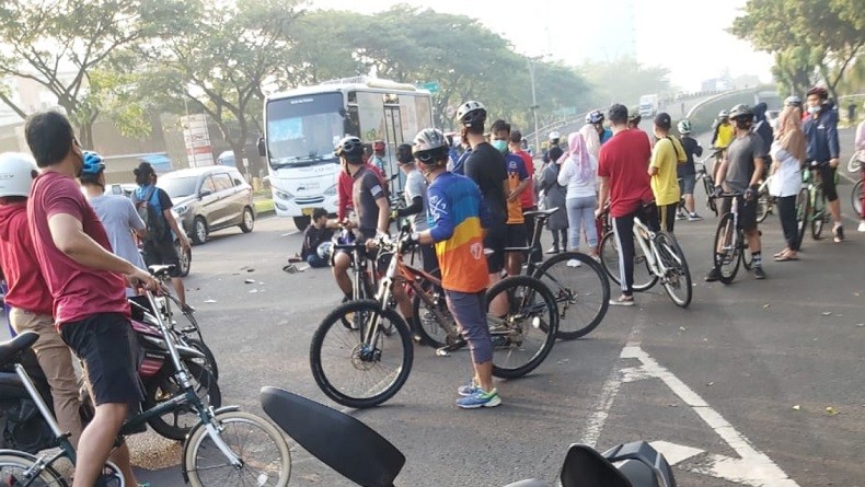 Fakta-Fakta Rombongan Moge Tabrak Pemotor Perempuan di Bintaro, Korban Luka di Kepala