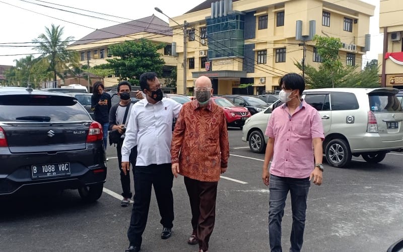 Anak Akidi Tio Dijemput Polisi terkait Hibah Rp2 Triliun, Dokter Hardi Meminta Maaf