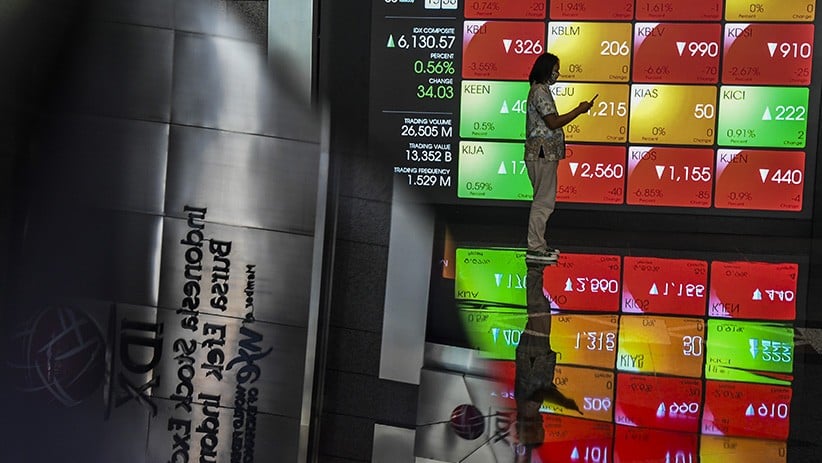 10 Saham Ini Menuai Cuan Saat IHSG Melemah  