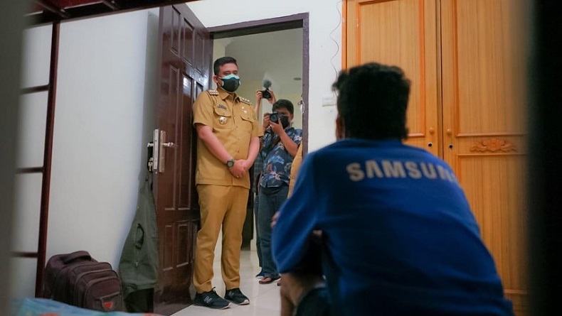 Bobby Nasution Segera Pulangkan Warga Aceh yang Tinggal di Kolong Jembatan Sungai Deli
