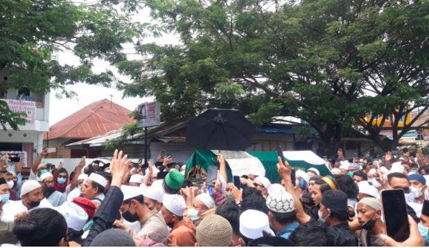 Ribuan Muslim Iringi Pemakaman Habib Saggaf Aljufri di Kompleks Masjid Alkhairaat Palu