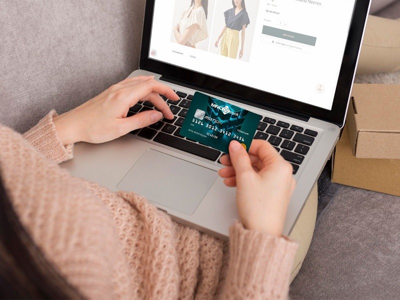 Banyak Promo Spesial, Kian Hemat Belanja Pakai Kartu Kredit MNC Bank
