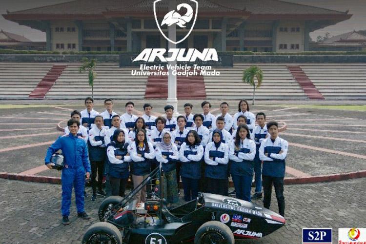 Tim Arjuna UGM Raih 2 Penghargaan Kompetisi Mobil Listrik Formula Dunia 2021