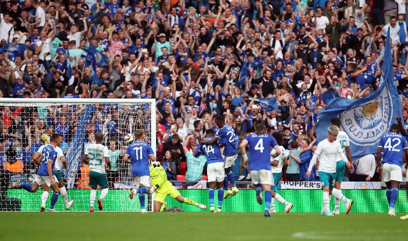 Leicester City Angkat Trofi Community Shield 2021, Eks Striker Man City Jadi Pahlawan