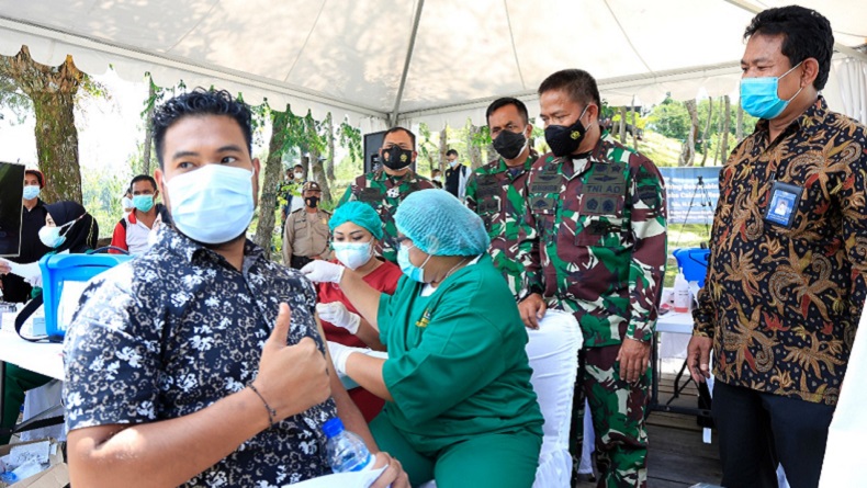 BPODT Gelar Vaksinasi Covid-19 ke Warga sekitar Danau Toba