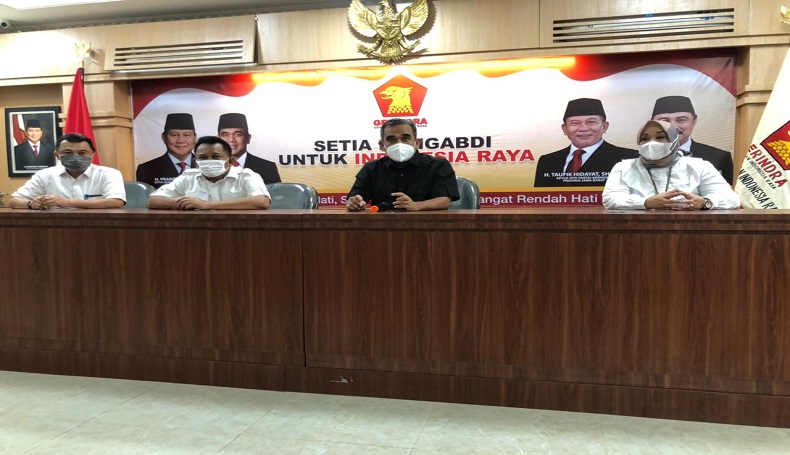 Sekjen Gerindra Dorong Pemerintah Pusat Percepat Distribusi Vaksin ke Jabar