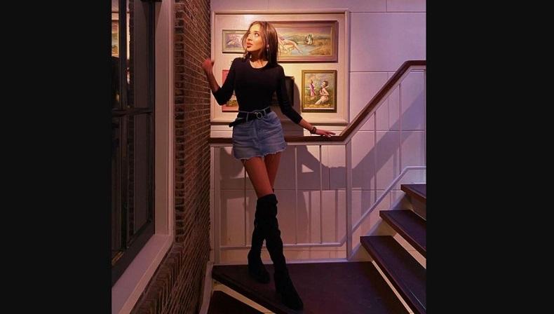 Unggah Foto di Museum Seks, Selebgram Muda Dituntut 3 Tahun Penjara