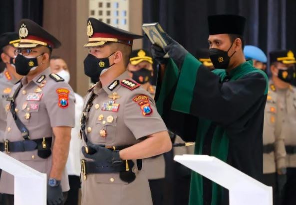Mulai Bertugas, 4 Kapolres dan Pejabat Utama Polda Jatim Diminta Segera Beradaptasi