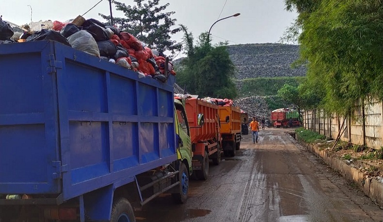 Volume Sampah di Bekasi Turun 20 Persen selama PPKM 