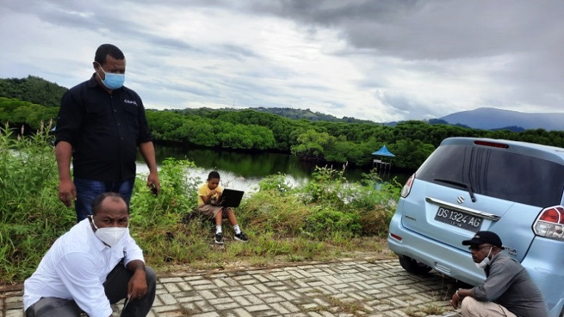 Mobil Ketua AJI Jayapura Dirusak Orang Tak Dikenal saat Parkir di Dermaga Hamadi
