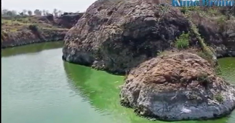 Danau Misterius Suka Berubah Warna di Gunung Tunggorono, Warga Tak Berani Mancing