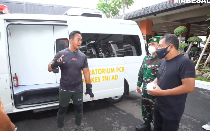 Dukung Garuda Shield 2021, KSAD Cek Kesiapan Ambulans Mini ICU