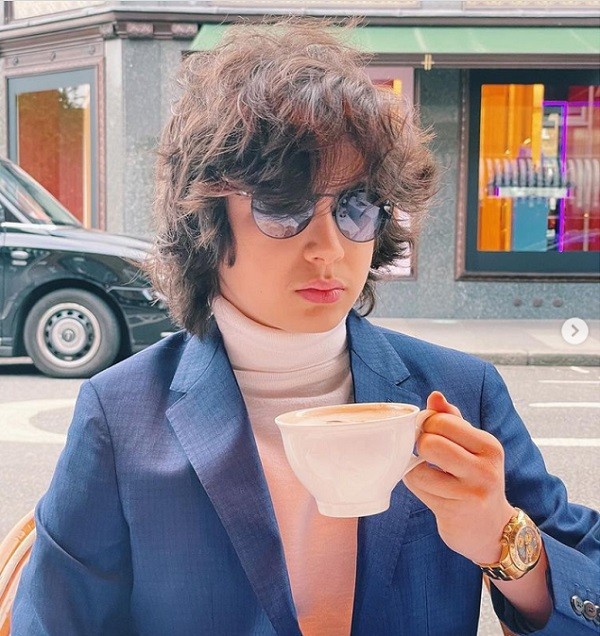  Yuk Intip Hobi Pengusaha Muda Youssof Altoukhi, dari Ngemil Es Krim Hingga Olahraga Menembak