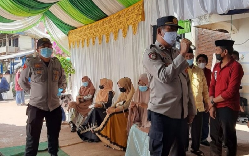 Polisi Sidak Resepsi Pernikahan Warga di Enrekang
