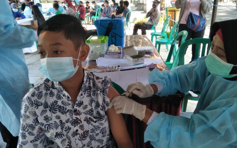 Siswa Belum Divaksin Covid-19 Boleh Ikut Pembelajaran Tatap Muka Terbatas 