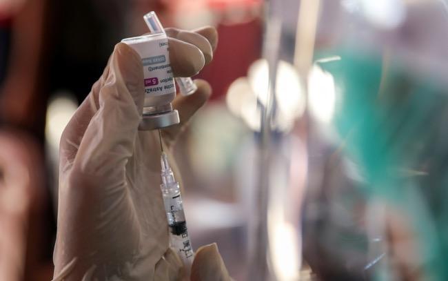 Kemenkes RI Tegaskan Vaksin Covid-19 Dosis Ketiga Hanya untuk Nakes